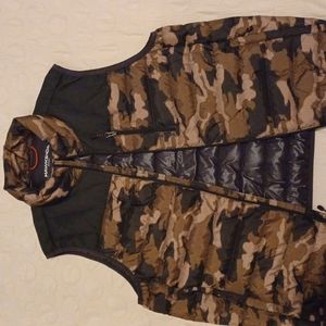 Mens Camo Vest